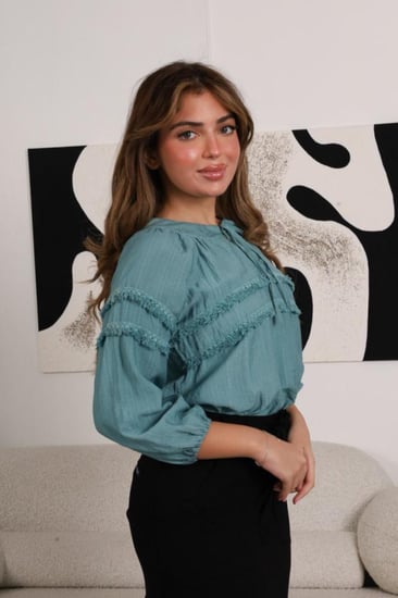 بلوزة رسميه للدوامات انيقة