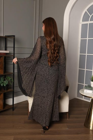 فستان تل ب لمعه وبرنت فخم مع اكمام واسعة