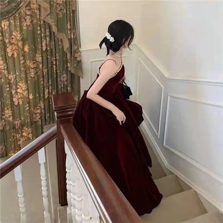 فستان مخملي أحمر مع شقيقة ملكية هيبورن للرياح ، مطبوخ خفيف ، حاسة عليا ، مد سنوي ، جديد ، مد