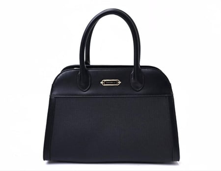 حقيبة يد بتصميم عصري