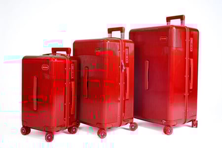 طقم شنط سفر 3 قطع بعجلات 360 درجة مع قفل أمان