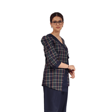 بدلة شغالة قطعتين الوان اثنين لون مع تطعيم دانتيل