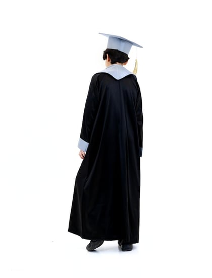 طقم روب تخرج ولادي موديل 50020 ماركة UINFORM