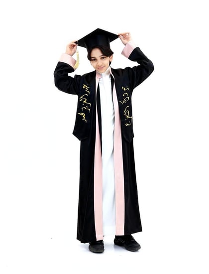 عباية تخرج ولادي عالية الجودة