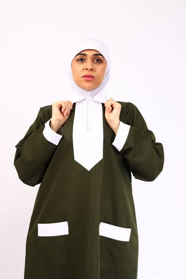 قميص عاملة منزلية