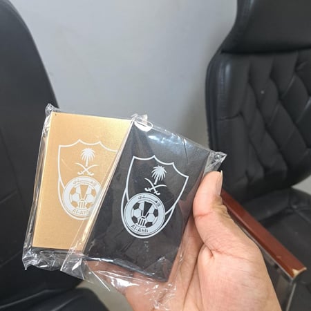 محفظة بطاقات أندية – تصميم ليزر مخصص