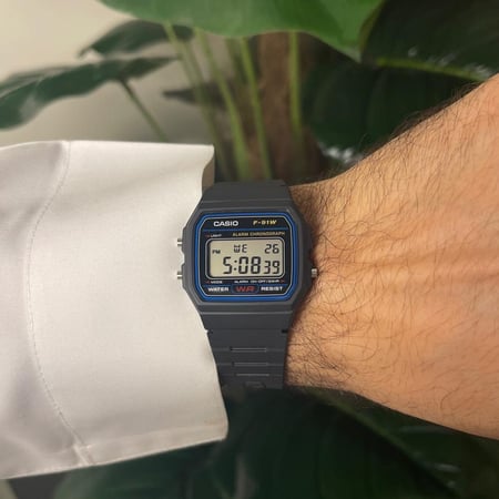 ساعة كاسيو الأصلية