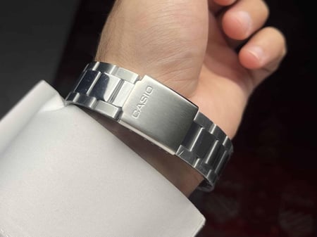 ساعة كاسيو أبيض | MTP-1302DA-7AVDF