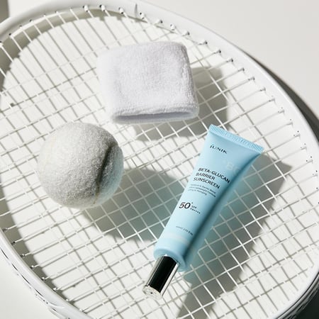 iUNIK - Beta-Glucan Barrier Sunscreen   واقي الشمس بحاجز بيتا جلوكان