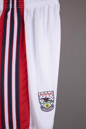طقم ارسنال كلاسيكي