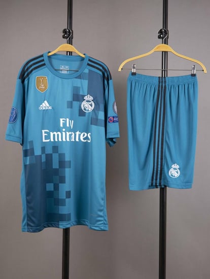 طقم مدريد الاحتياطي 2017 | جامبو