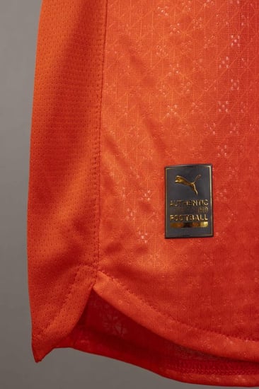 طقم البرتغال الاساسي 2025/2026