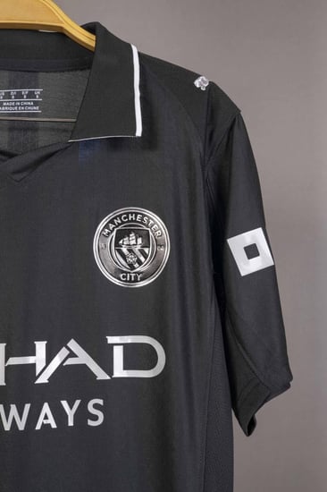 طقم مانشستر سيتي الاحتياطي 2025/2026 نسخة لاعبين