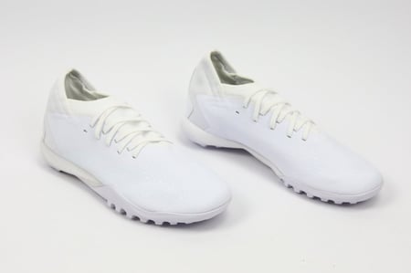 كم جزم رياضية اديداس- فوتبول