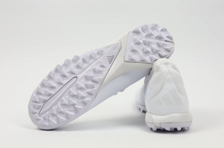 سعر جزم رياضية اديداس- فوتبول