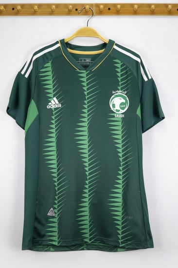 أسعار لبس المنتخب السعودي اطفال - فوتبول