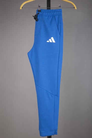 ترنك Adidas