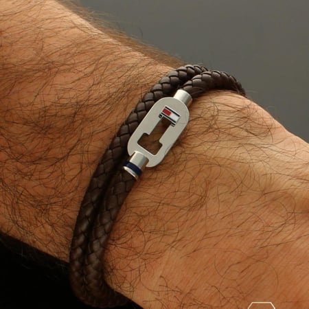 أسوارة تومي بني