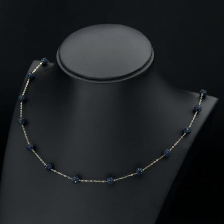 عقد ذهب عيار 18