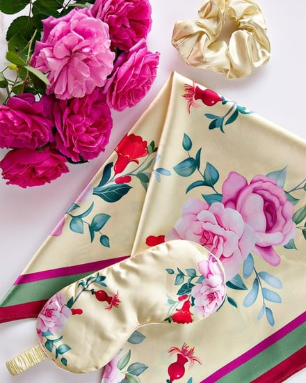 مجموعة قيلولة العيد برسمة الورد الطائفي و ازهار الرمان