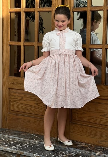 فستان بناتي ابيض من فوق واسود مشجر من تحت رقم 2