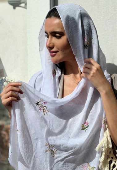 طرحه لينن مطرزة