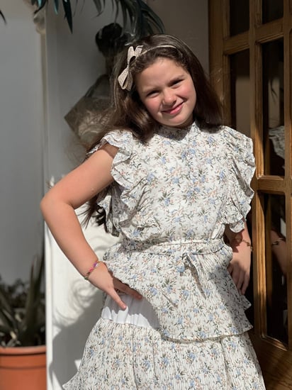 فستان بناتي ابيض مشجر من الاسفل بليسيه رقم 7