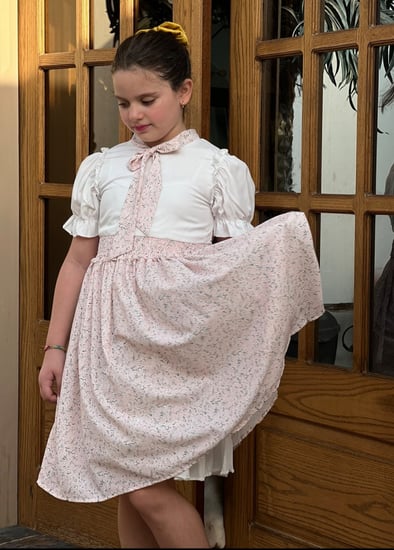 فستان بناتي ابيض من فوق واسود مشجر من تحت رقم 2