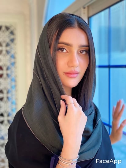 طرحة لينن نص زيتي ونص أسود