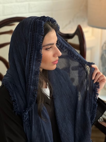 طرحة كحلي شيفون خفيفه وناعمه مزينه بالهدب من الاطراف رقم 16