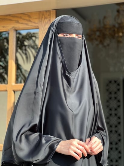 عباية راس قماش كوري جودة جداً عالية