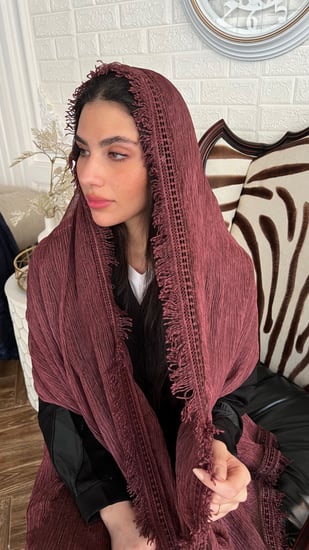 طرحة عودي شيفون خفيفه وناعمه مزينه بالهدب من الاطراف رقم 16