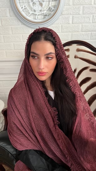 طرحة عودي شيفون خفيفه وناعمه مزينه بالهدب من الاطراف رقم 16