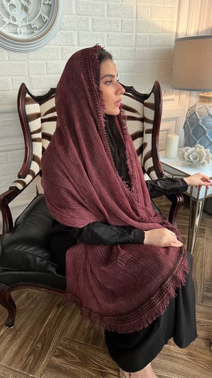 طرحة عودي شيفون خفيفه وناعمه مزينه بالهدب من الاطراف رقم 16