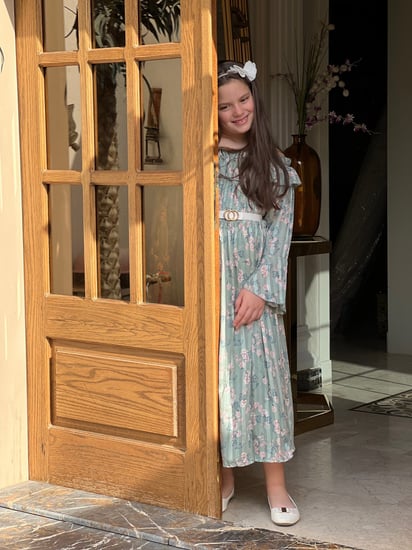 فستان بناتي اخضر مشجر كتف نازل بحزام رقم 6