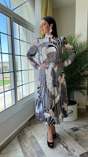 طقم تييور حرير تنوره وبلوزة