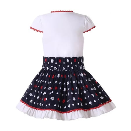 تيور انيق مع اكسسوار الشعر