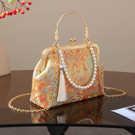 حقيبة نسائية على طراز الشيونغسام الصيني العتيق