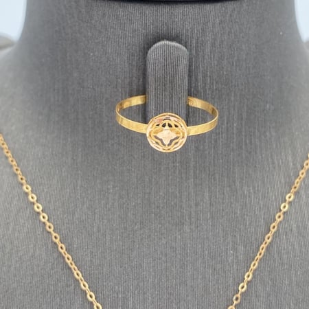 نصف طقم ذهب عيار 21 الوزن 3.60 جرام