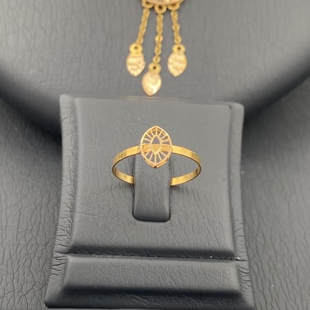 طقم ذهب كامل دورين عيار 21 وزن 8.47 جم تصميم فخم يشبهك