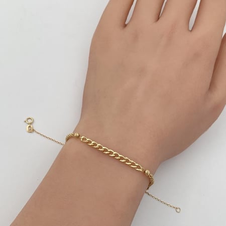 اسواره ذهب عيار 18 الوزن 1.19 جرام