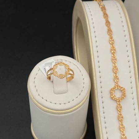 طقم  ذهب عيار 21 الوزن 21.57 جرام