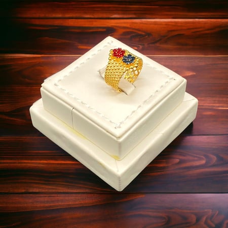 خاتم ذهب عيار 21 الوزن 4.01 جرام