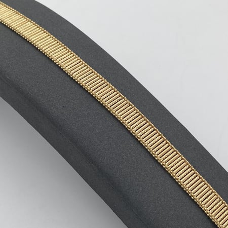 اسواره ذهب عيار 18 الوزن 12.49 جرام