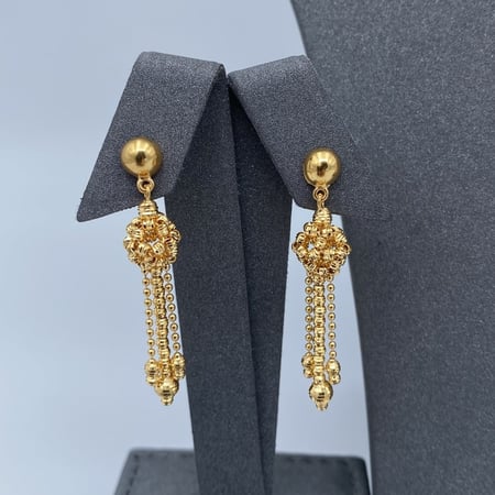 طقم ذهب عيار 21 الوزن 30.15 جرام