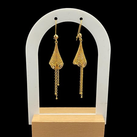 حلق ذهب عيار 21 الوزن 2.65 جرام