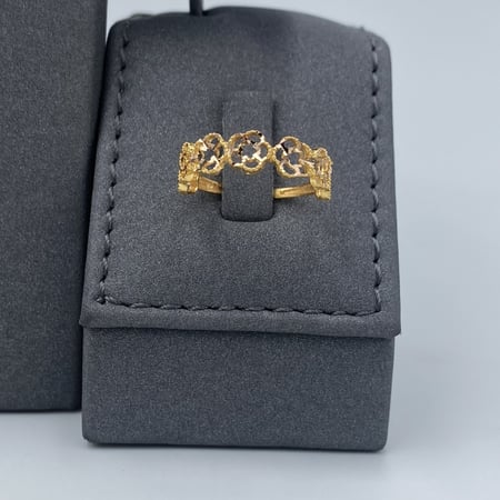 طقم ذهب عيار 21 الوزن 13.4 جرام