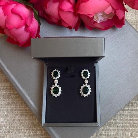 حلق اخضر زيركون