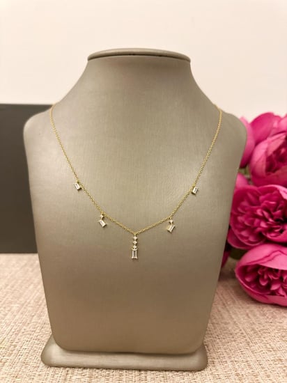 عقد فضه مطلي ذهب