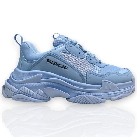 Balenciaga -بالينسياغا